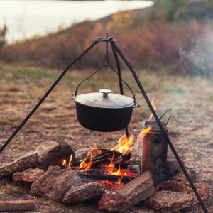 campfire cooking, dutch oven